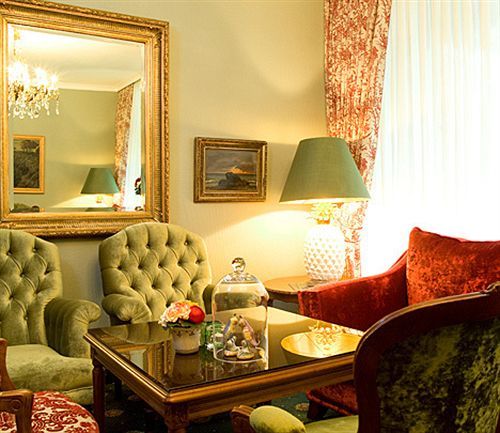 Hotel Admiral 4*