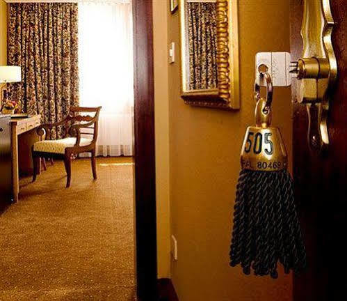 Hotel Admiral München